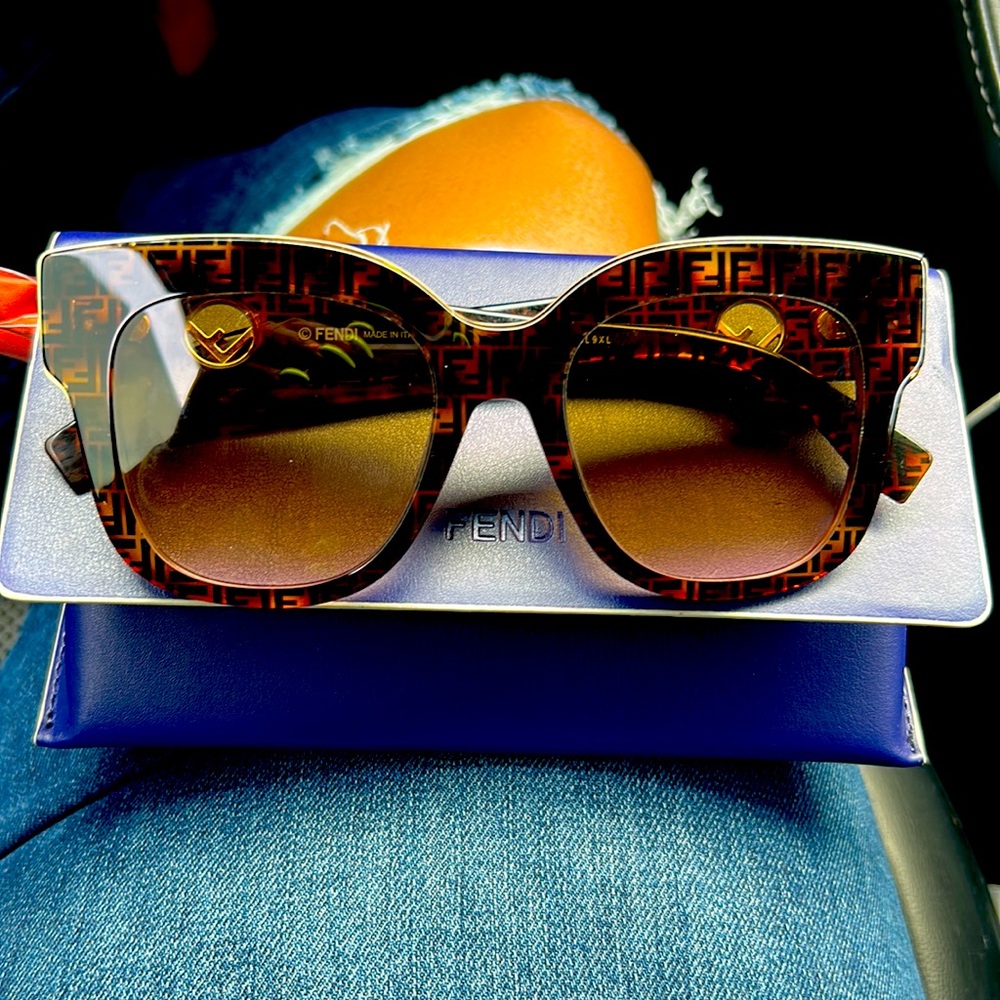 Brown fendi glasses